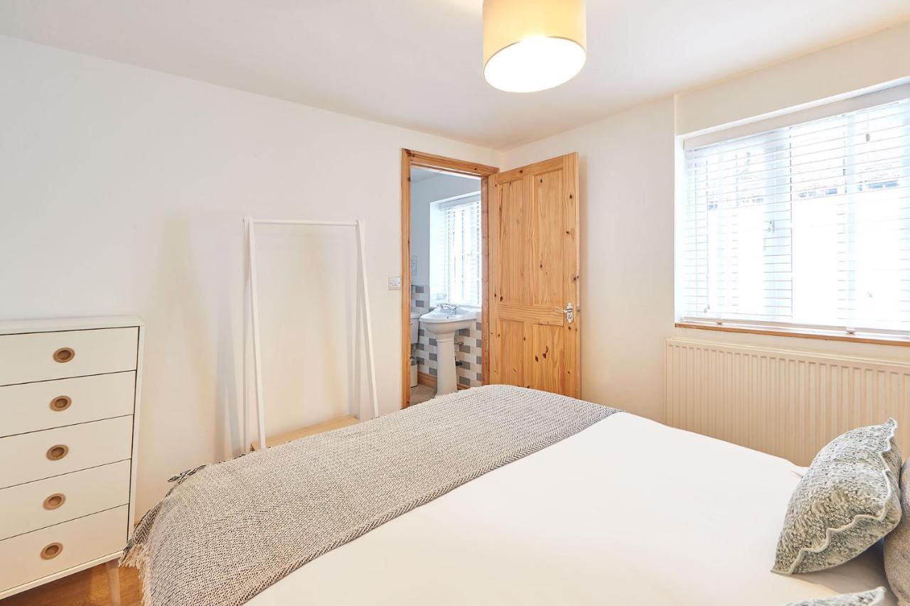 Host & Stay - Little Treasure Whitby Esterno foto